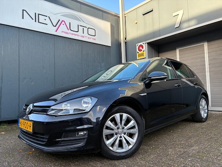 Volkswagen Golf 0