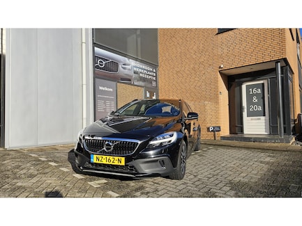 Volvo V40 Cross Country 0