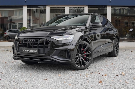 Audi SQ8 0