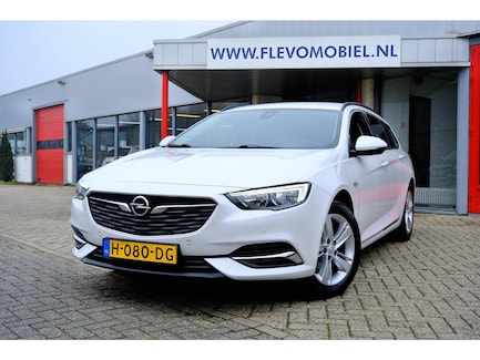 Opel Insignia 0