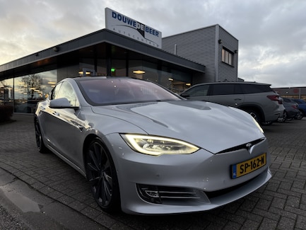 Tesla Model S 0