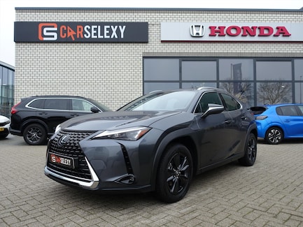Lexus UX 0