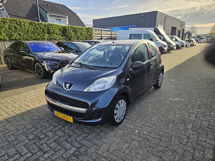 Peugeot 107 0