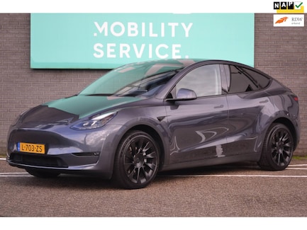 Tesla Model Y 0