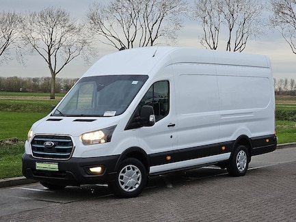 Ford E-Transit 0