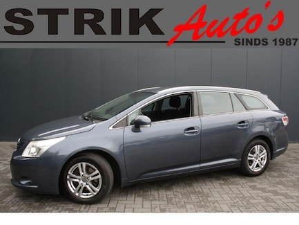 Toyota Avensis Verso 0