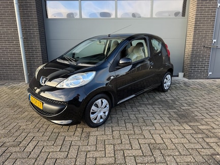 Peugeot 107 0