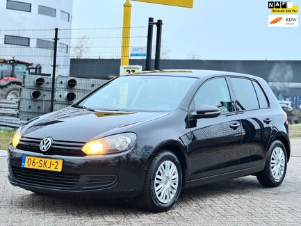 Volkswagen Golf 0