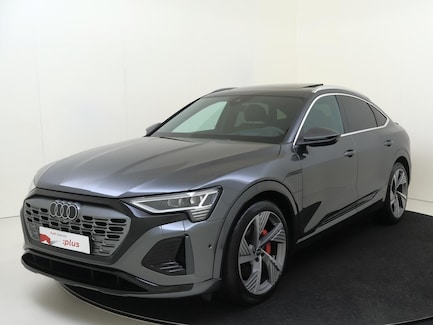 Audi Q8 Sportback e-tron 0