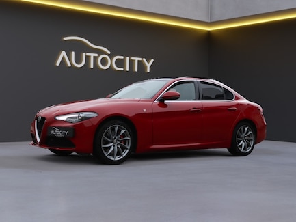 Alfa Romeo Giulia 0