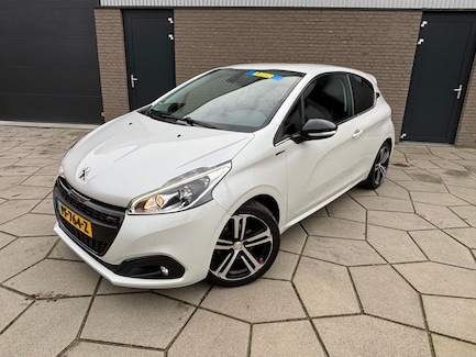 Peugeot 208 0