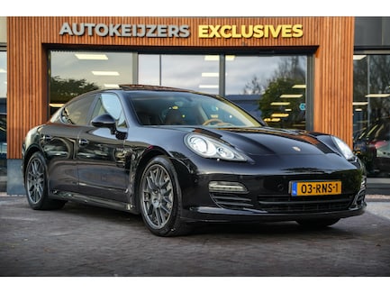 Porsche Panamera 0