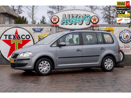 Volkswagen Touran 0