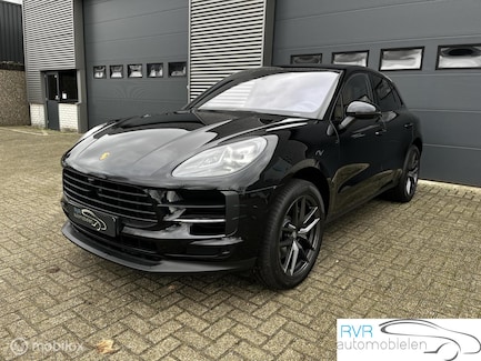 Porsche Macan 0