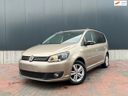 Volkswagen Touran 0