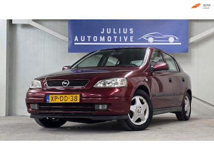Opel Astra 0