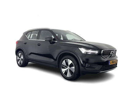 Volvo XC40 0
