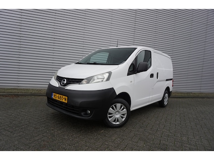 Nissan NV200 0