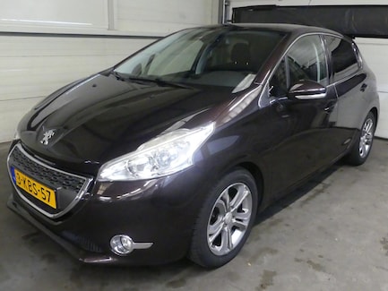 Peugeot 208 0