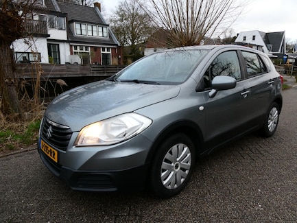 Suzuki S-Cross 0