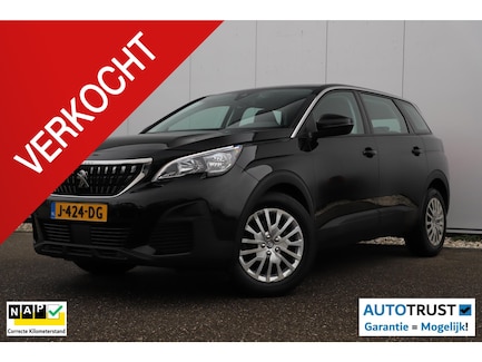 Peugeot 5008 0