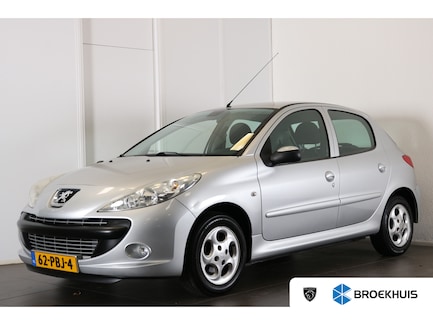 Peugeot 206+ 0