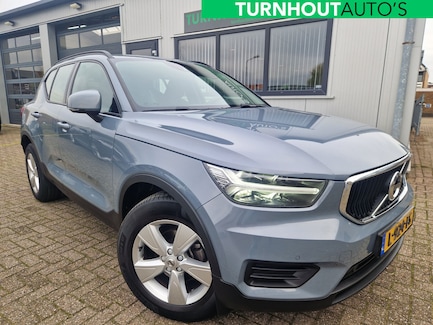 Volvo XC40 0