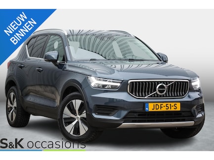 Volvo XC40 0