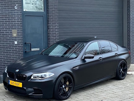 BMW M5 0