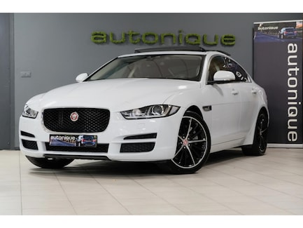 Jaguar XE 0