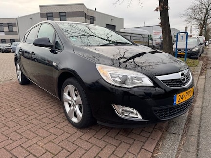 Opel Astra 0