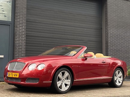 Bentley Continental GTC 0