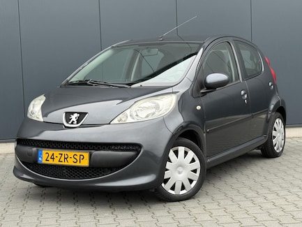 Peugeot 107 0