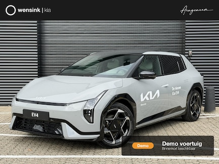 Kia EV4 0