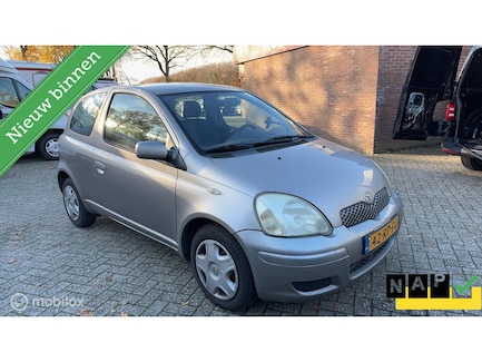 Toyota Yaris 0