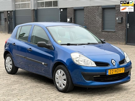 Renault Clio 0