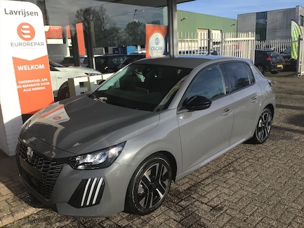 Peugeot 208 0