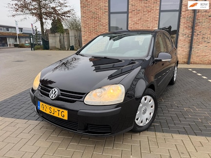 Volkswagen Golf 0