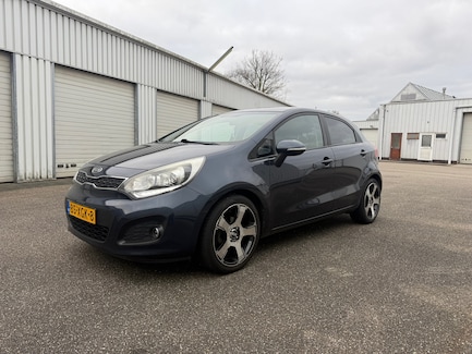 Kia Rio 0