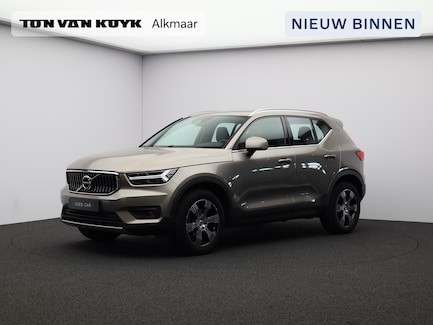Volvo XC40 0