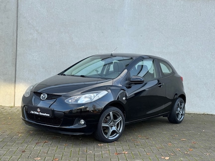 Mazda 2 0