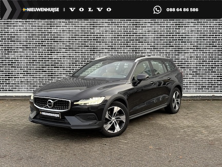 Volvo V60 Cross Country 0