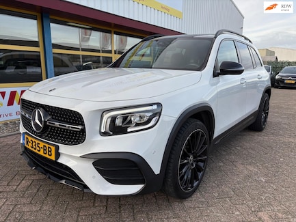 Mercedes-Benz GLB 0