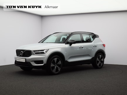 Volvo XC40 0