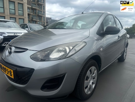 Mazda 2 0
