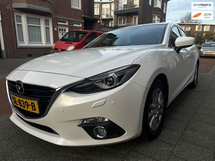 Mazda 3 0