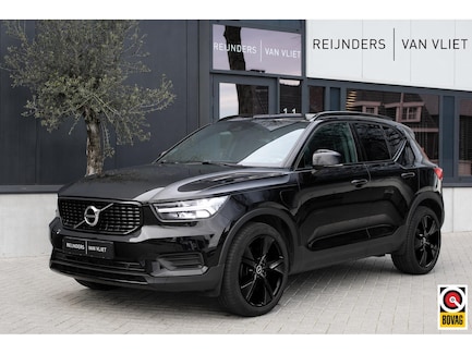 Volvo XC40 0