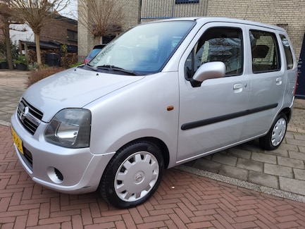 Opel Agila 0