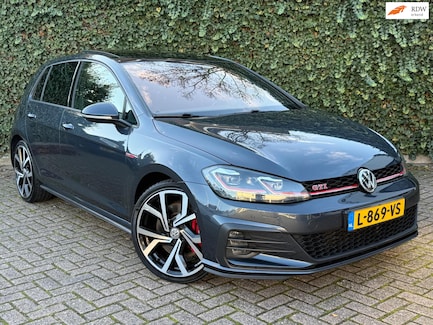 Volkswagen Golf 0