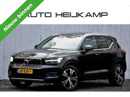 Volvo XC40 0